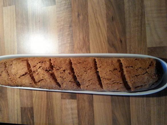 Malzbierbrot mit Röstzwiebeln