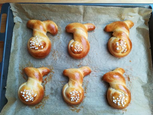 Hefe-Häschen zu Ostern