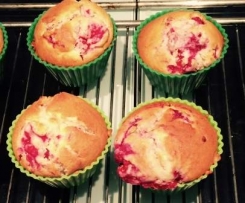 Cream Cheese Himbeer Muffins