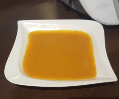 Gemüse-Kartoffelcremesuppe