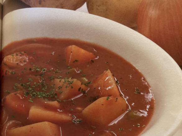 Möhren,-Kartoffel-Gulasch basisch