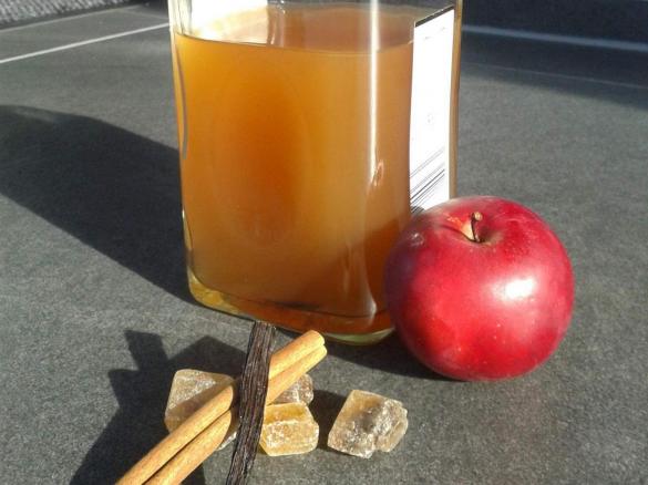 Bratapfellikör - Rezept des Tages 16.12.2015