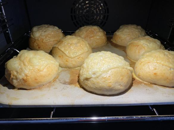 Käsebrötchen
