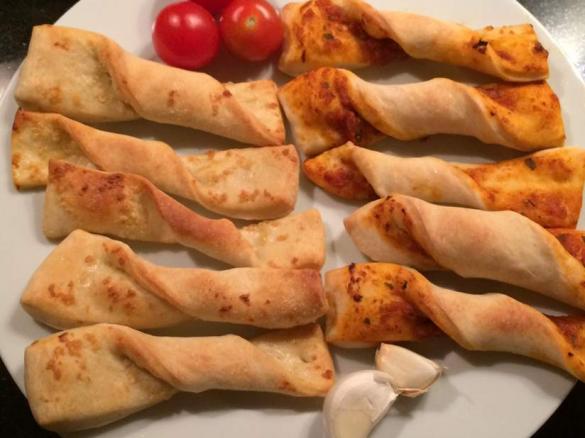 Pizzabrot-Pizzastangen