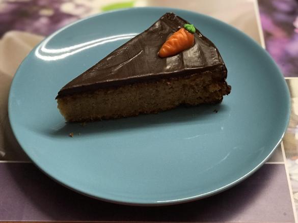 Möhrenkuchen mit Apfel
