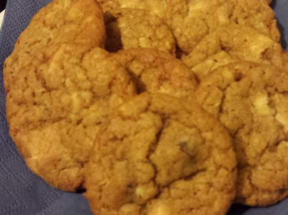 Haferflocken Kekse mit Cranberries und weißer Schokolade