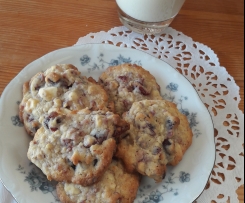 White Chocolate Cranberry Cookies