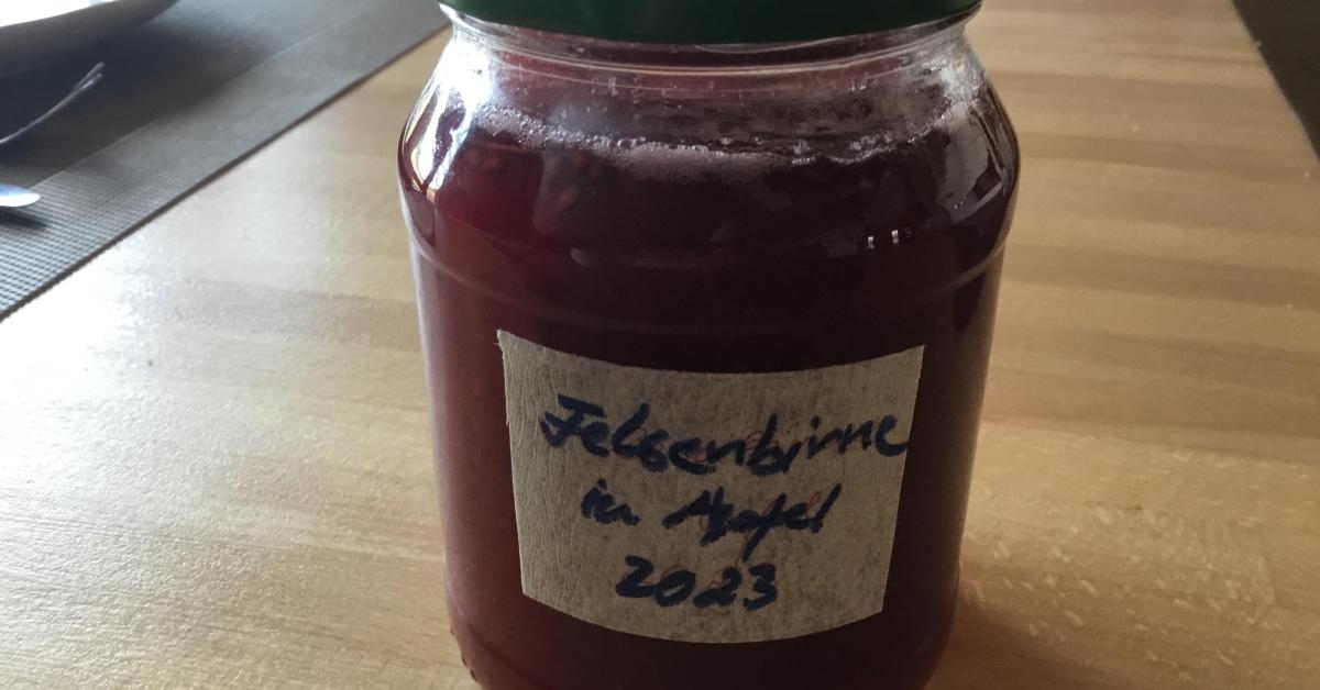 Felsenbirnen-Apfel-Marmelade von Afive0. Ein Thermomix® Rezept aus der ... Felsenbirnen-Apfel-Marmelade von Afive0. Ein Thermomix® Rezept aus der ...