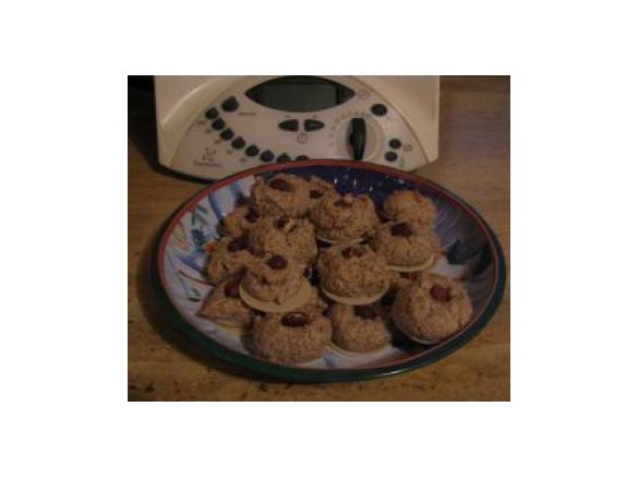 Variation von Haselnussmakronen / Haselnuss Plätzchen