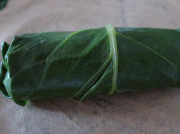 Mangoldröllchen auf Reis mit Bechamelsauce