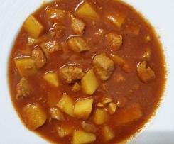Gulasch mit Kartoffeln - á la Oma - Ungarisch Würzig ( Scharf )