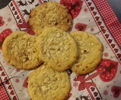 Cashewcookies mit weißer Schokolade