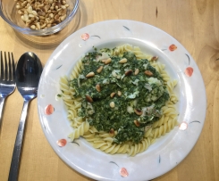Tagliatelle mit Lachs-Spinat-Gorgonzola-Sauce