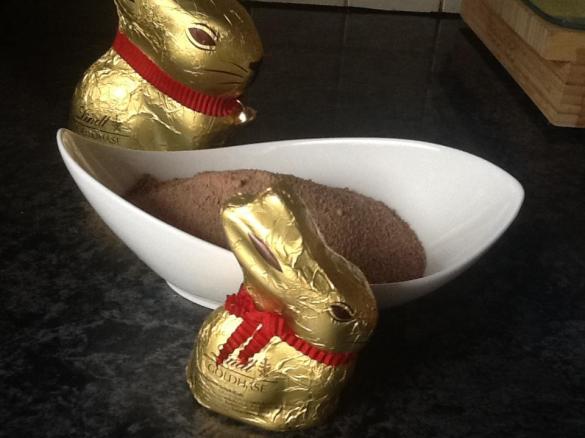 SCHOKOPULVER /Resteverwertung/Osterhasen /Nikoläuse