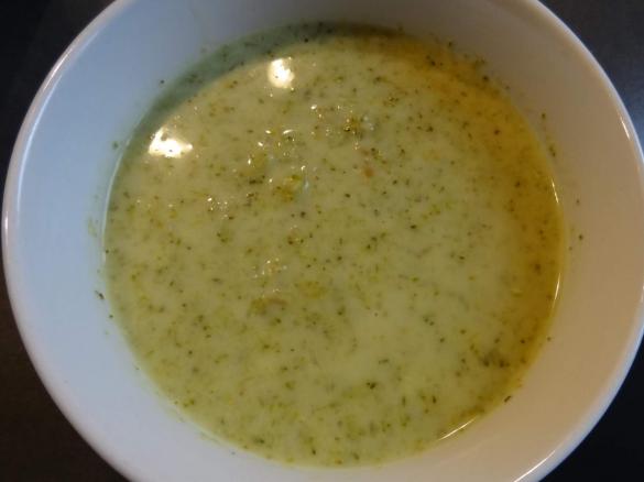 Broccoli-Grünkern-Suppe