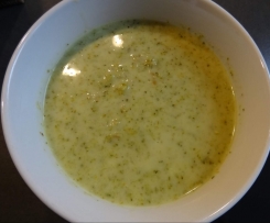 Broccoli-Grünkern-Suppe