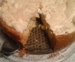 Apfelkuchen mit Baiserhäubchen