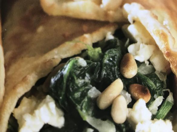 Pfannkuchen mit Spinatfüllung