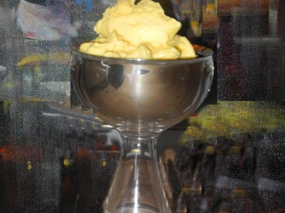 Pfirsisch-Eis für die Eismaschine