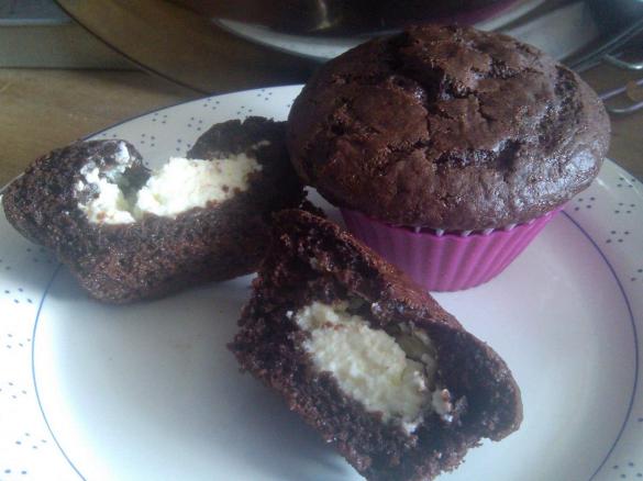 Schokomuffins mit Cremefüllung