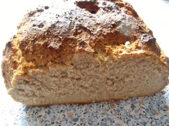 Rustikales Brot