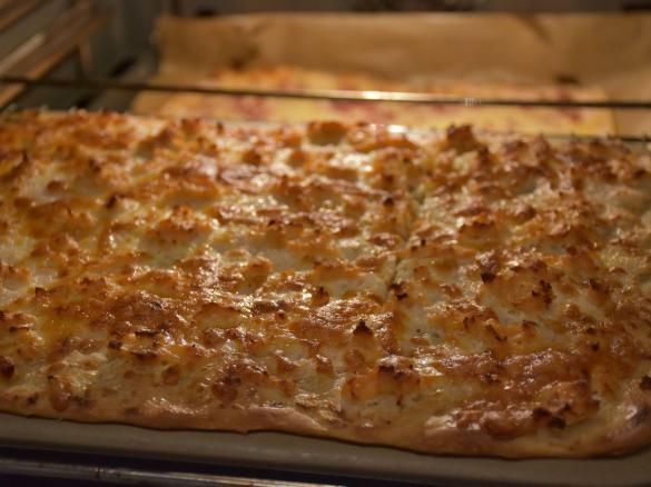 Flammkuchen mit Lachs