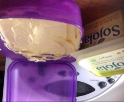 Knoblauchbutter (vegan,laktose-und glutenfrei)