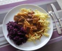 Variation von Malzbiergulasch