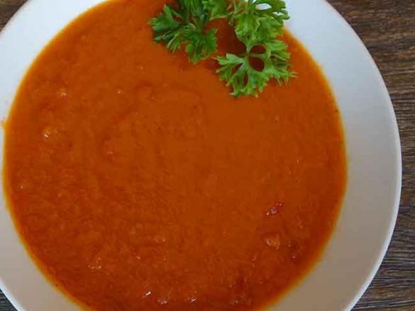 Tomatensuppe nach Oma Lore