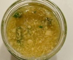 Ingwer-Zitrone-Minze-Honig-Tee Sud