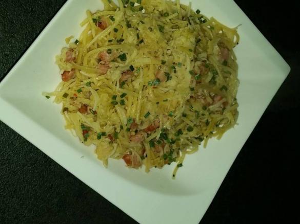 Sauerkraut - Spaghetti mit Kassler