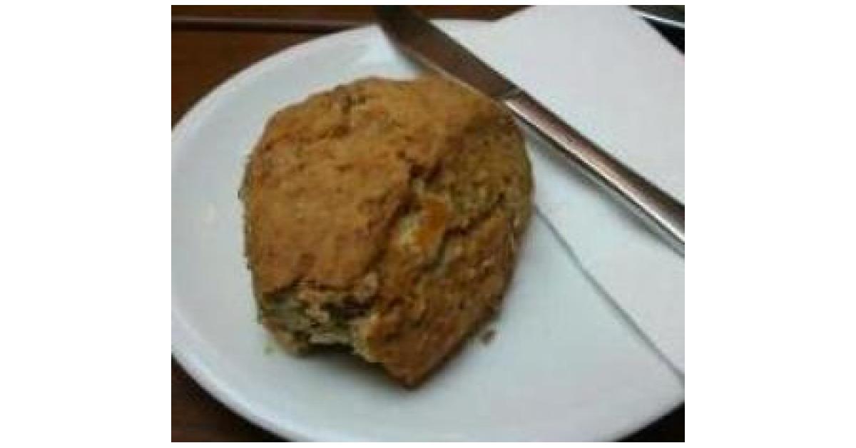 fruchtig-nussige Scones mit Haferflocken von Sobriquea. Ein Thermomix ...