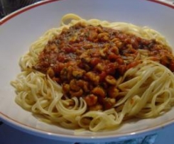 Spaghetti mit Krabben in Tomatensauce