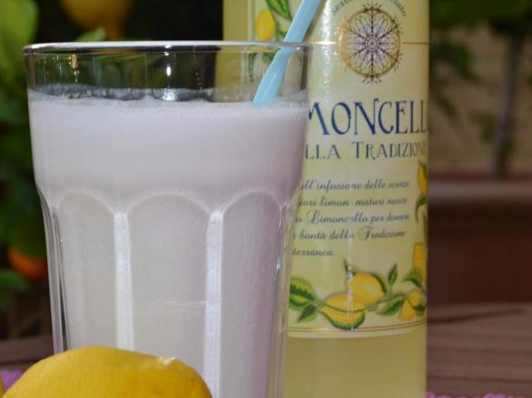 Limoncellimilchshake