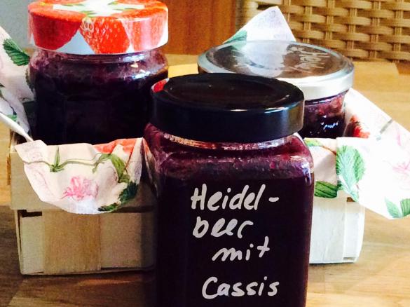 Heidelbeer Konfitüre mit Cassis