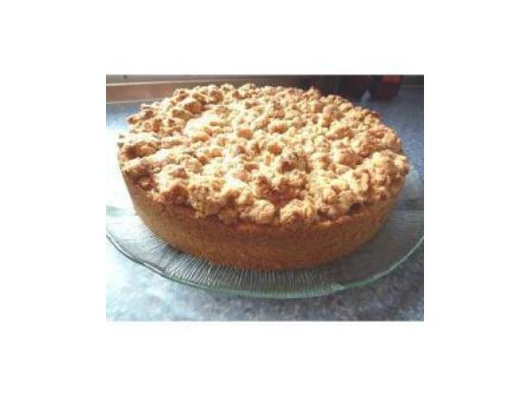 Apfelkuchen mit Sahneguss und Nussstreusel