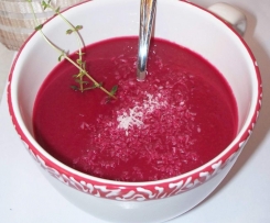 Rote-Bete-Süppchen mit Kokos und Ingwer