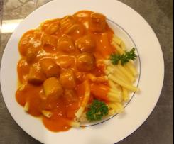 Curry-Bratwurst-Gulasch ala Patty
