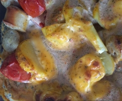 Salbei-Kartoffelauflauf mit Bratwürstchen