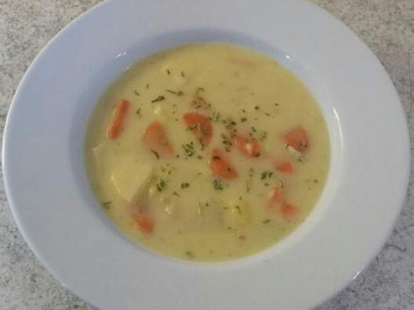 Kartoffel-Gemüsesuppe