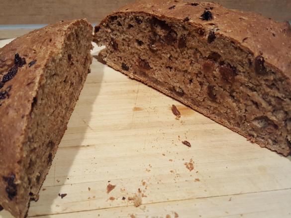 Rosinenbrot vollkornig lecker