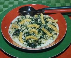 Spinat-Gorgonzola-Nudeln