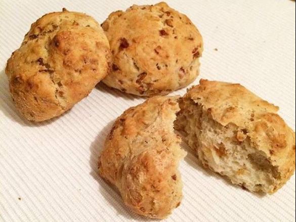 Kleine Partybrötchen/Pizzabrötchen