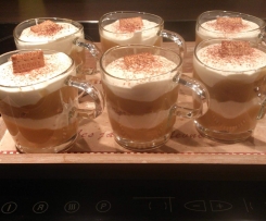 Apfel-Schicht-Dessert