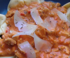 Hähnchengeschnetzeltes in Paprika-Gemüsesauce