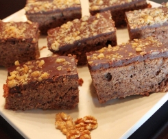 Zucchini-Walnuss-Kuchen