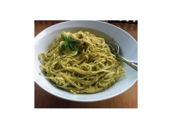 Linguine mit Limettenpesto