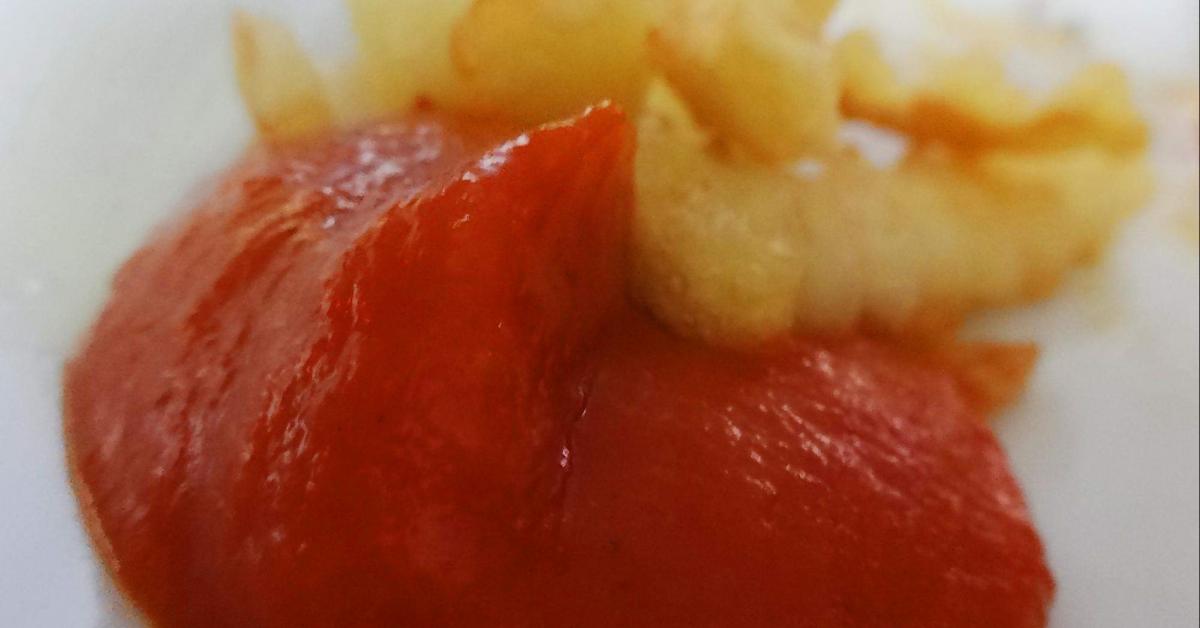 Chili-Mango-KetchUp und BBQ-KetchUp (Variation von Ketchup) von . Ein ... Chili-Mango-KetchUp und BBQ-KetchUp (Variation von Ketchup) von . Ein ...