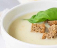 Käsesuppe mit Weißwein