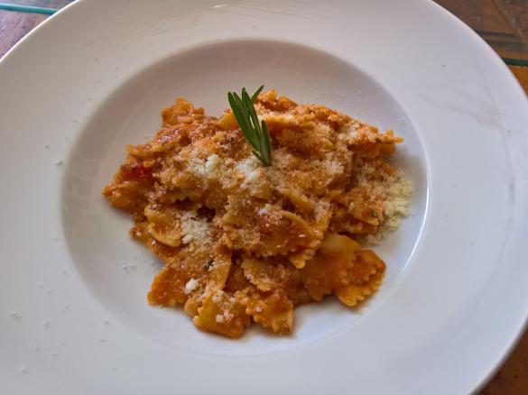 Mediterraner Nudeltopf